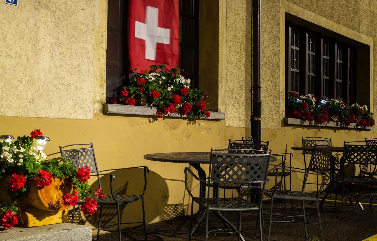 Hotel Restaurant Post Simplon Dorf Zewnętrze zdjęcie